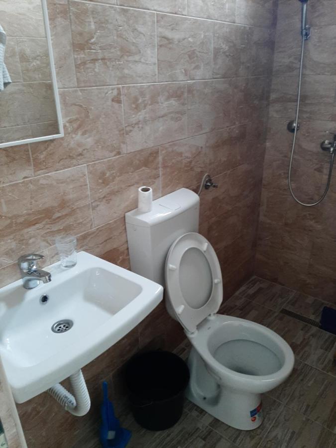 Apartmani Herceg Gacko Eksteriør billede